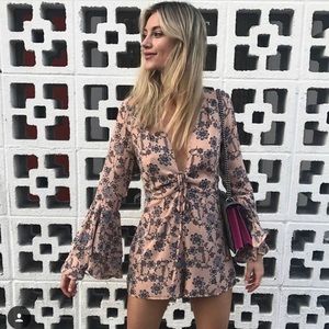 NWT for love and lemons pia romper